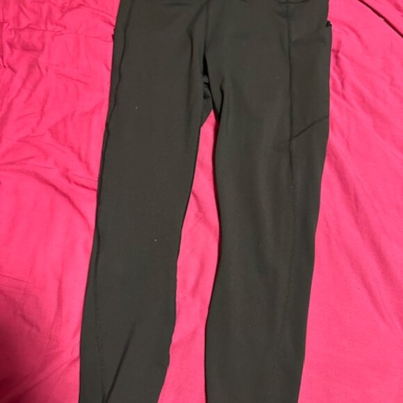 Fabletics leggings size small - Picture 3 of 3